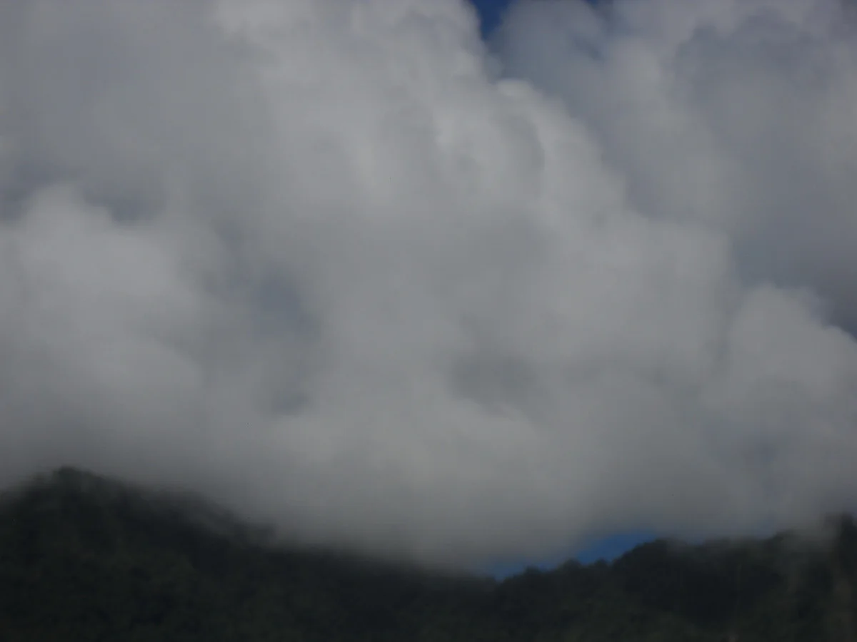 Mountains-over-Guinsaugon_011