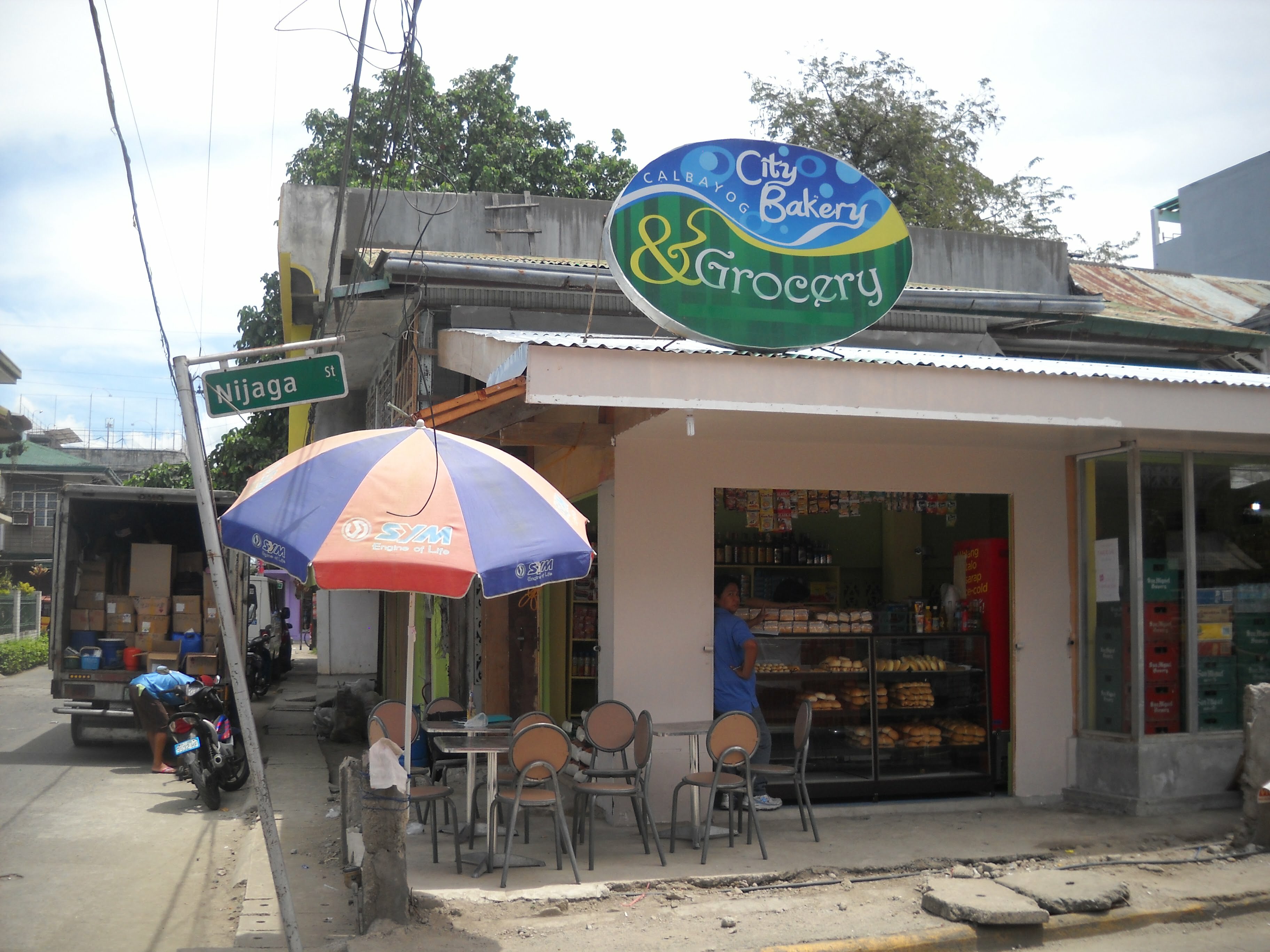 Outside Calbayog City Bakery & Grocery | Texan in the ...