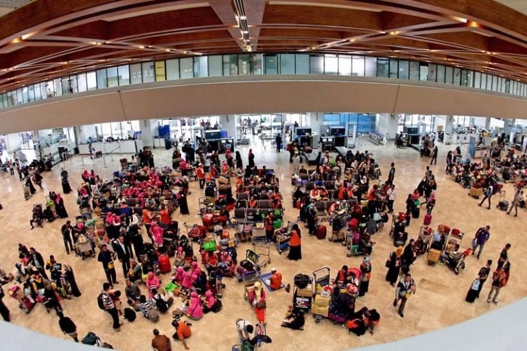 6-naia-travellers_2019-07-09_23-44-02
